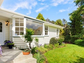 4 Freemans Way, Pinehaven, Upper Hutt