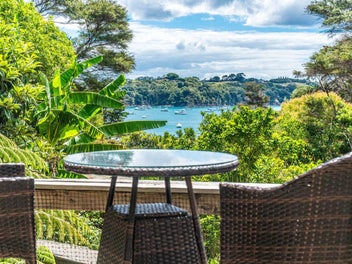 178 Ocean View Road, Oneroa, Waiheke Island