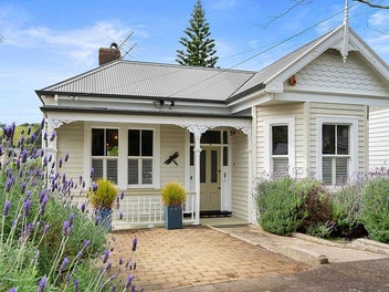 24 Roslyn Terrace, Devonport, Auckland