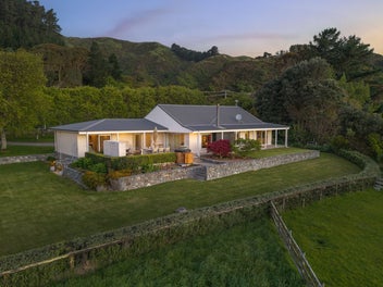 86 Emerald Glen Road, Paekakariki, Paekakariki