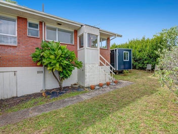 18B Brian Crescent, Stanmore Bay, Whangaparaoa