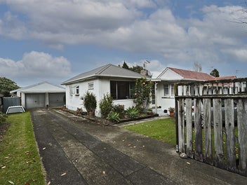 12 Slade Street, Greerton, Tauranga