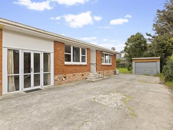 2/9 Omagh Avenue, Papatoetoe, Auckland