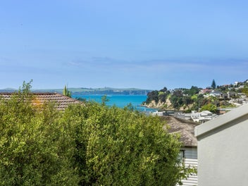 2/38 Challenger Street, St Heliers, Auckland