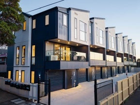 183 Tripoli Road, Point England, Auckland