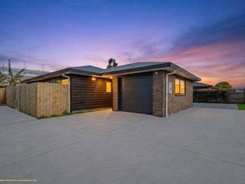 27 Robertson Road, Favona, Auckland