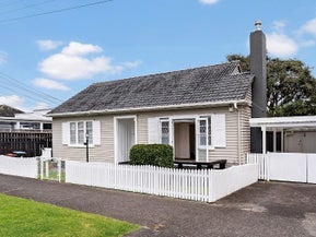 1A Lancing Road, Sandringham, Auckland