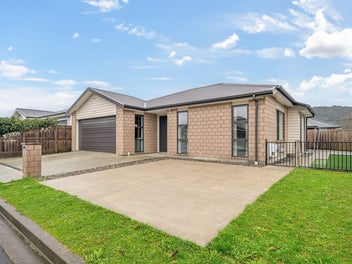 10 Poulson Grove, Trentham, Upper Hutt