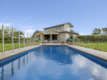 65 McGiven Drive, Ridgewood, New Plymouth