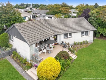 12 Lomax Place, Islington, Christchurch