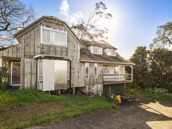 16 Lanham Lane, Massey, Auckland