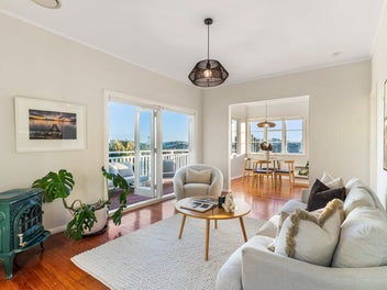 1/27 Huka Road, Birkenhead, Auckland
