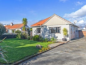 244 College Street, West End, Palmerston North
