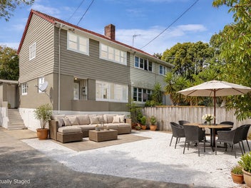 110 Lake Road, Belmont, Auckland