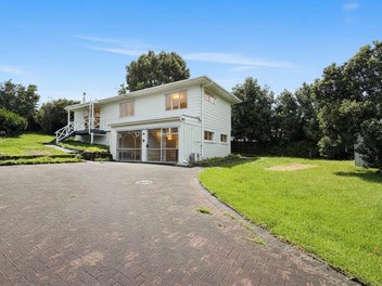 20 Charntay Avenue, Clover Park, Auckland