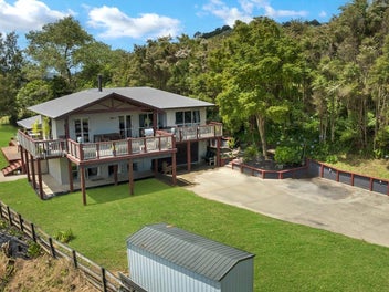 229 Skyhigh Road, Papakura