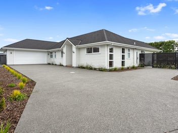 19 Farmview Lane, Lincoln, Lincoln