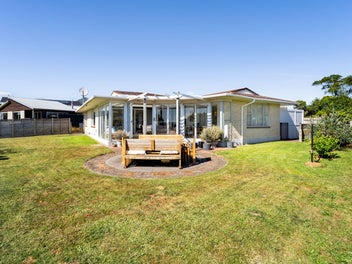 44 Wairau Road, Oakura, Oakura