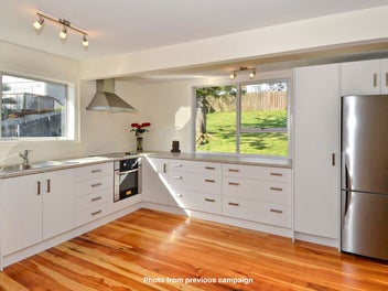 2/729 Beach Road, Browns Bay, Auckland