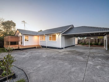 10A Tomintoul Place, Highland Park, Auckland