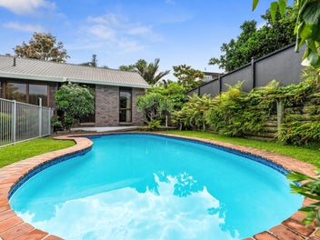 8 Sunny Bay Road, Matua, Tauranga