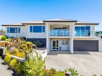 18 Pleasant Way, Matakatia, Whangaparaoa