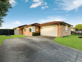 137 Naylors Drive, Mangere, Auckland