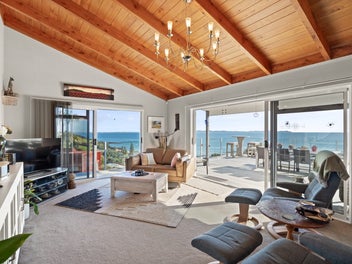 43 SEAVIEW RD, Cable Bay, cable bay