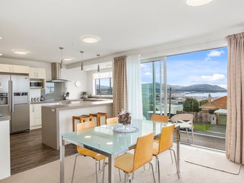 61B Earls Road, Saint Clair, Dunedin