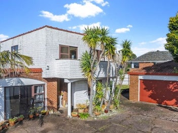 44C Stamford Park Road, Mount Roskill, Auckland
