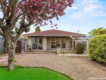 88 Inwoods Road, Parklands, Christchurch