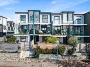 18 Memorial Park Lane, Hobsonville, Auckland