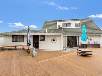 7 Charisma Court, Kelvin Grove, Palmerston North