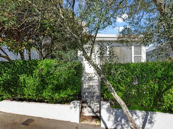 2/14 Cockburn Street, Grey Lynn, Auckland