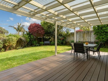 54 Village Park Drive, Welcome Bay, Tauranga