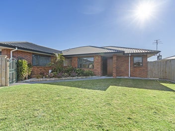11 Wilton Street, Westown, New Plymouth
