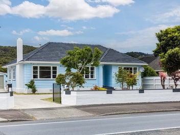 290 Fergusson Drive, Heretaunga, Upper Hutt