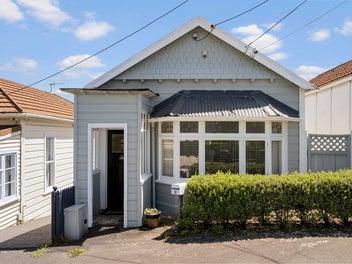 9 Herald Terrace, Berhampore, Wellington