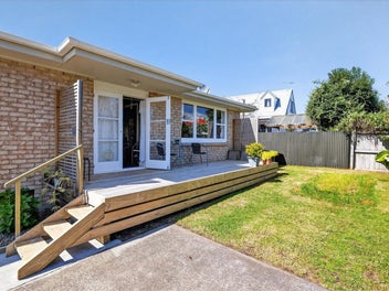 1436C Cameron Road, Greerton, Tauranga