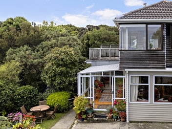 88 Howard Road, Point Howard, Lower Hutt