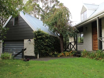 26 Springdale Grove, Fitzherbert, Palmerston North