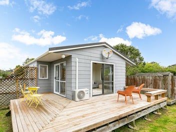 8A Tarawera Road, Johnsonville, Wellington