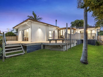 5 Rakino Avenue, Manly, Whangaparaoa