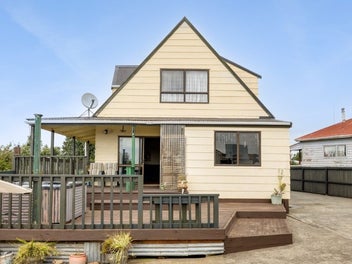 12 Puriri Avenue, Pokeno