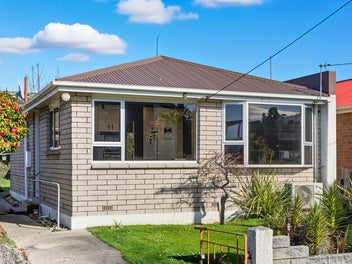 20 Surrey Street, Caversham, Dunedin