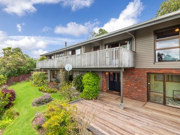 47 Redwing Street, Browns Bay, Auckland