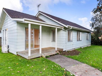 18 Hilda Road, Favona, Auckland
