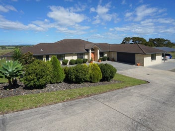 127 Wallace Road, Temple View, Hamilton