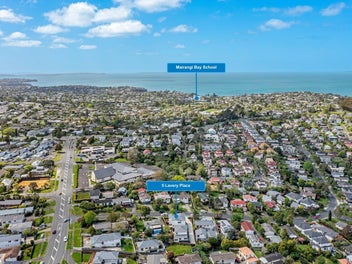 5D Lavery Place, Sunnynook, Auckland