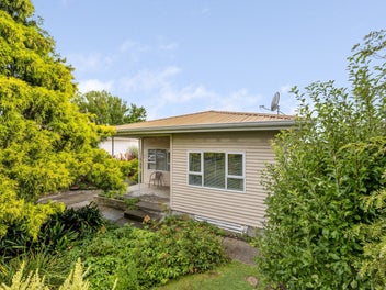 910 Lawrence Street, Akina, Hastings